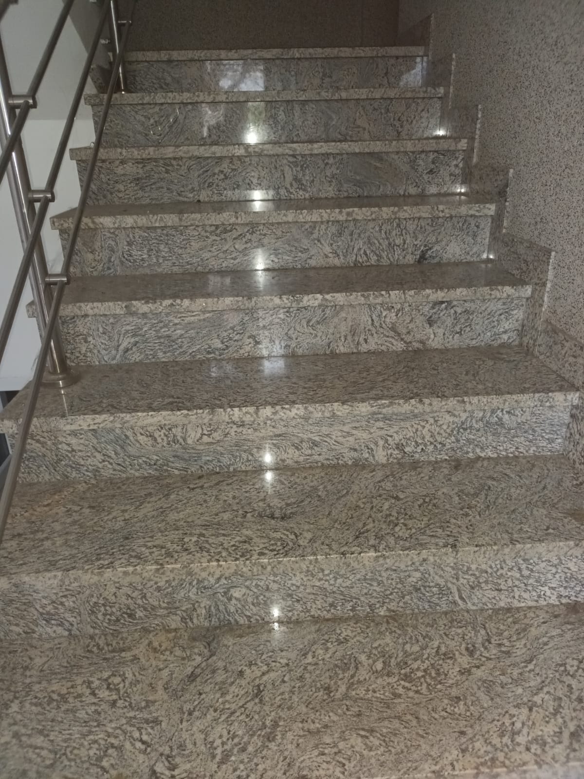 Profesionalno očišćeno stubište 4 - SantClean